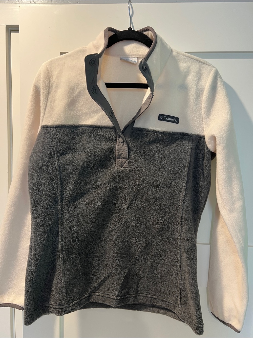 Columbia Two-Tone Fleece Pullover - Cream & Charcoal